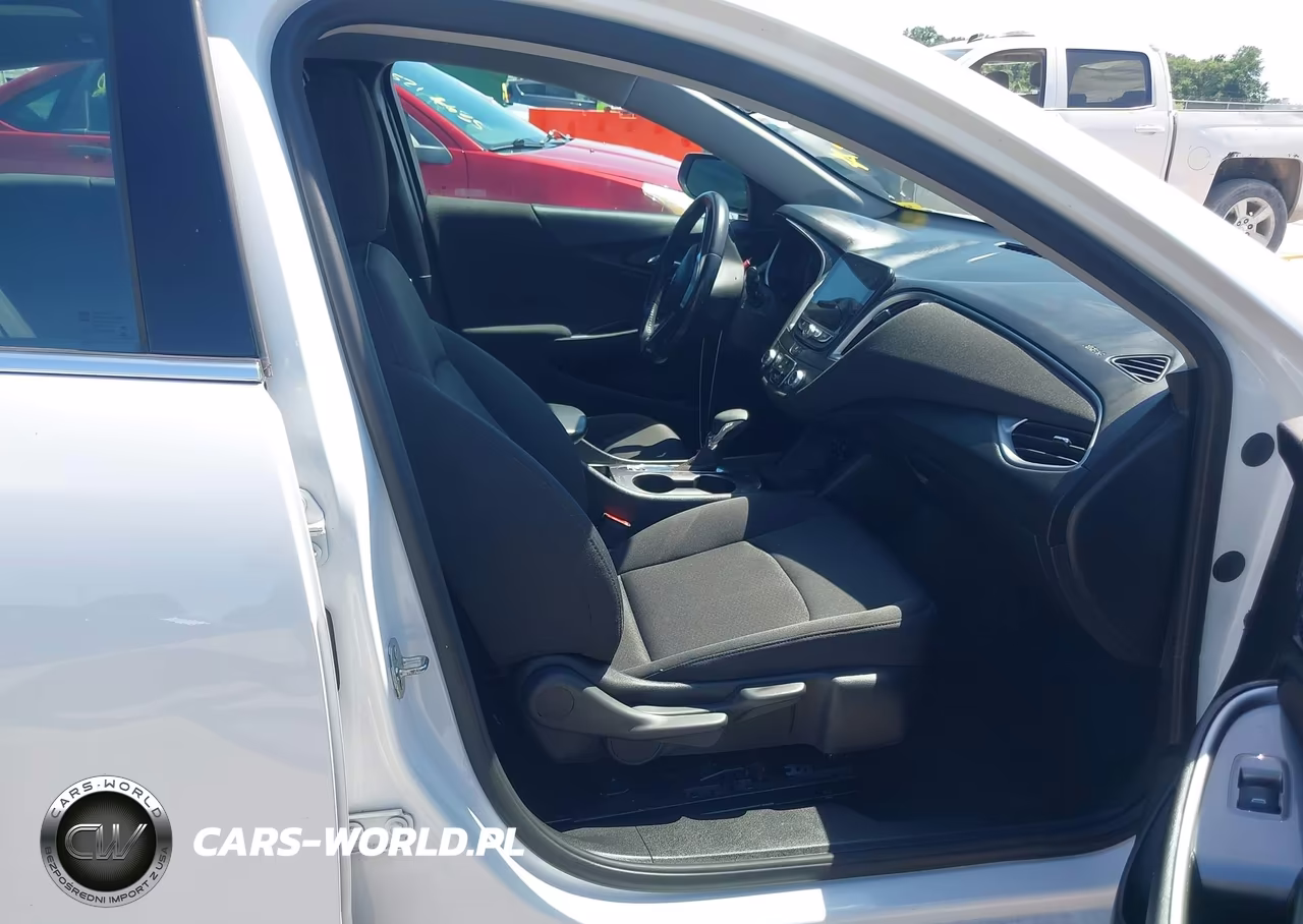 2022 Chevrolet Malibu Fwd Rs VIN:1G1ZG5ST5NF102818 - 5