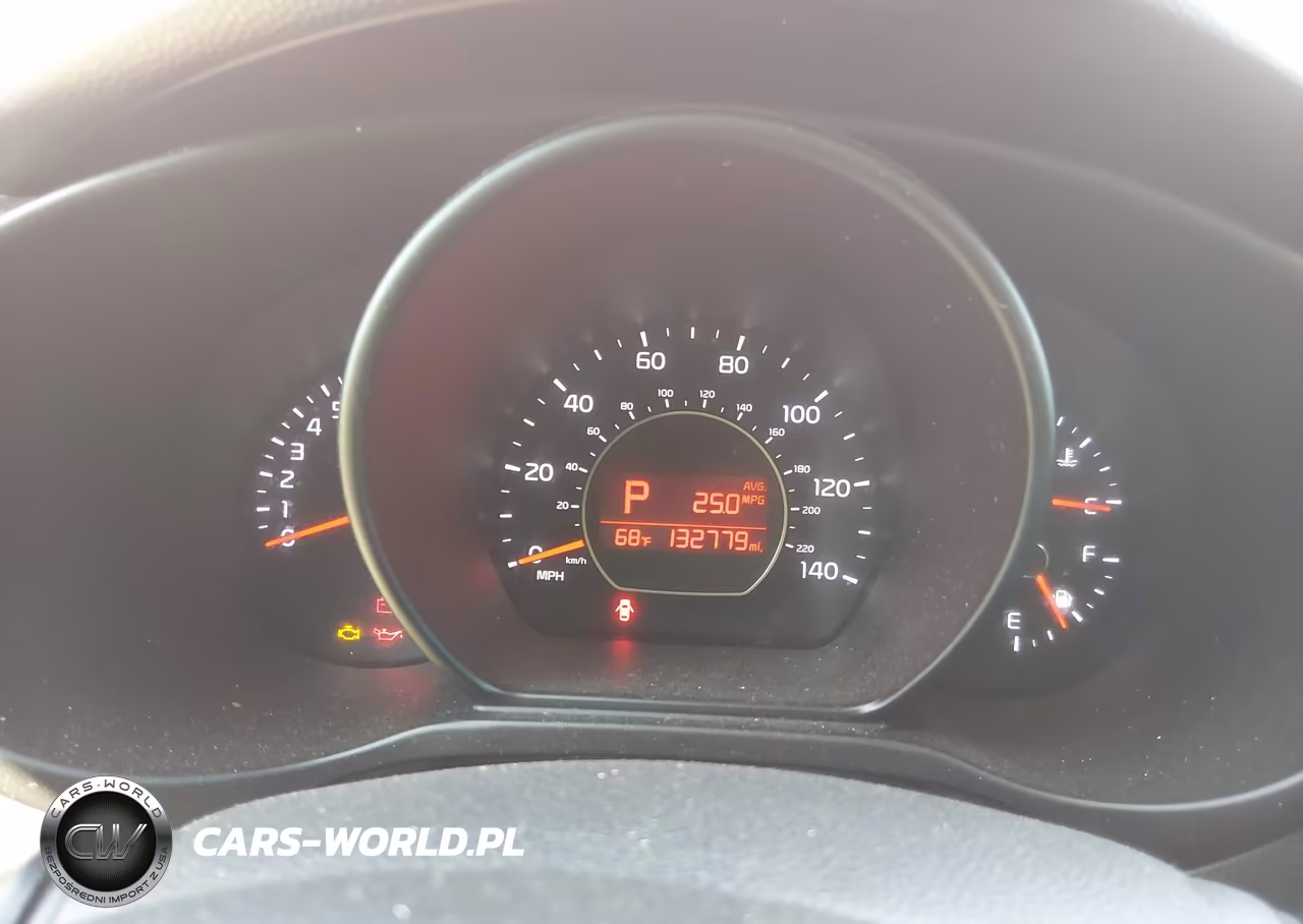2015 Kia Soul + VIN:KNDJP3A52F7751208 - 7