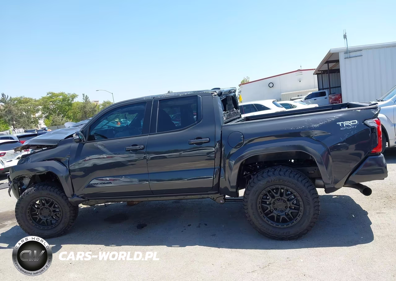 2026 Toyota Tacoma Trd Sport VIN:3TMLB5JN2TM245429 - 13