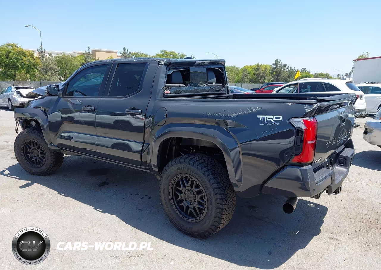 2026 Toyota Tacoma Trd Sport VIN:3TMLB5JN2TM245429 - 3