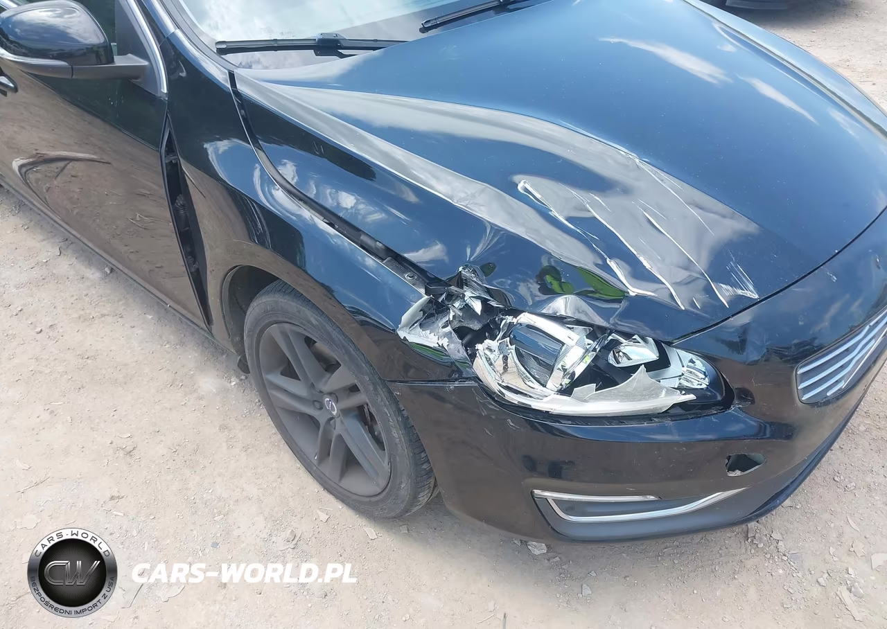 2015 Volvo S60 T5 Premier VIN:YV126MFB9F2300473 - 6