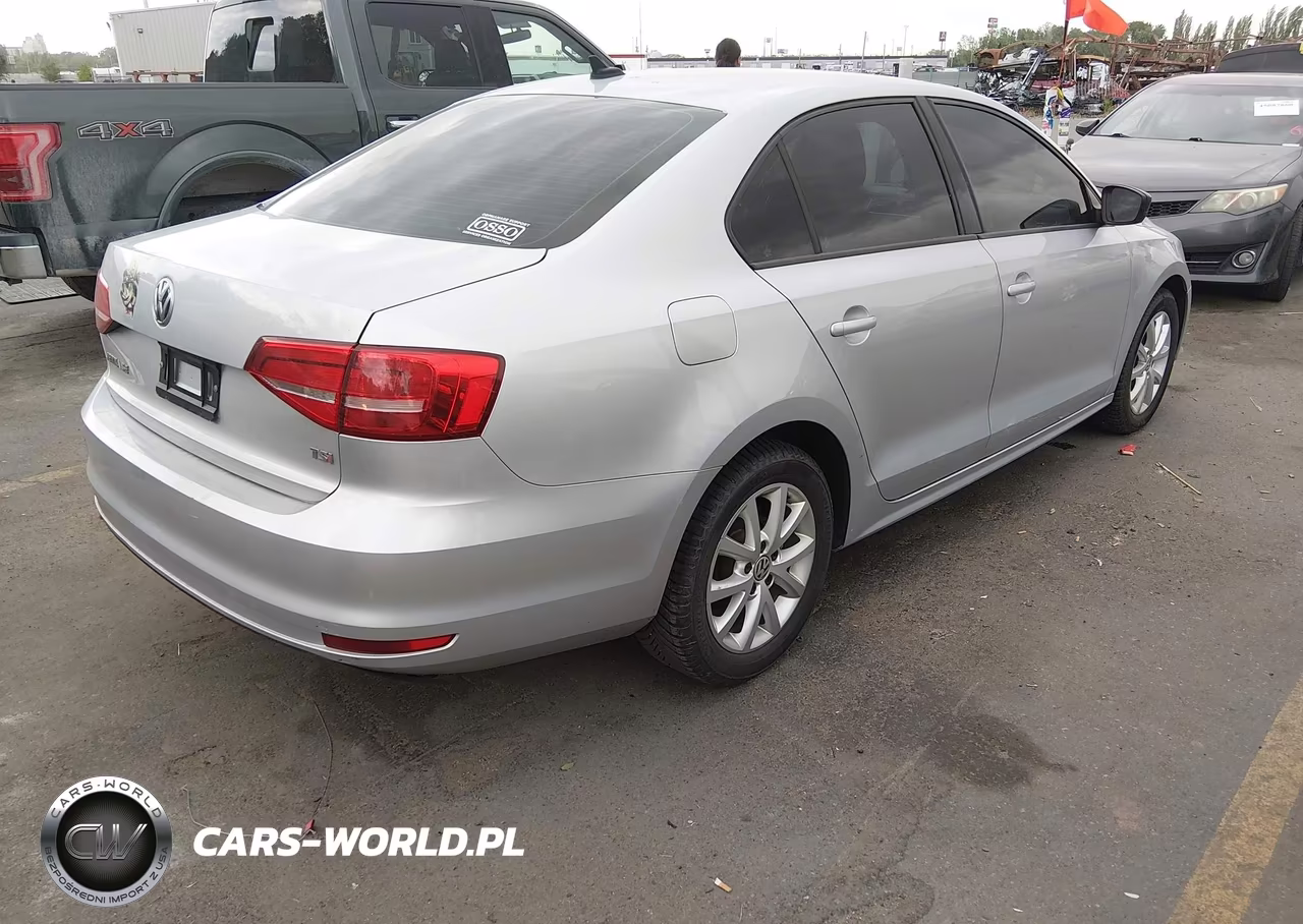 2015 Volkswagen Jetta 1.8T Se VIN:3VWD17AJ0FM325183 - 4