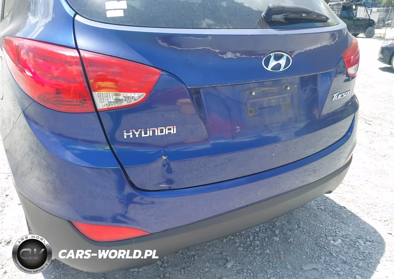 2011 Hyundai Tucson Gls VIN:KM8JU3AC2BU137581 - 6