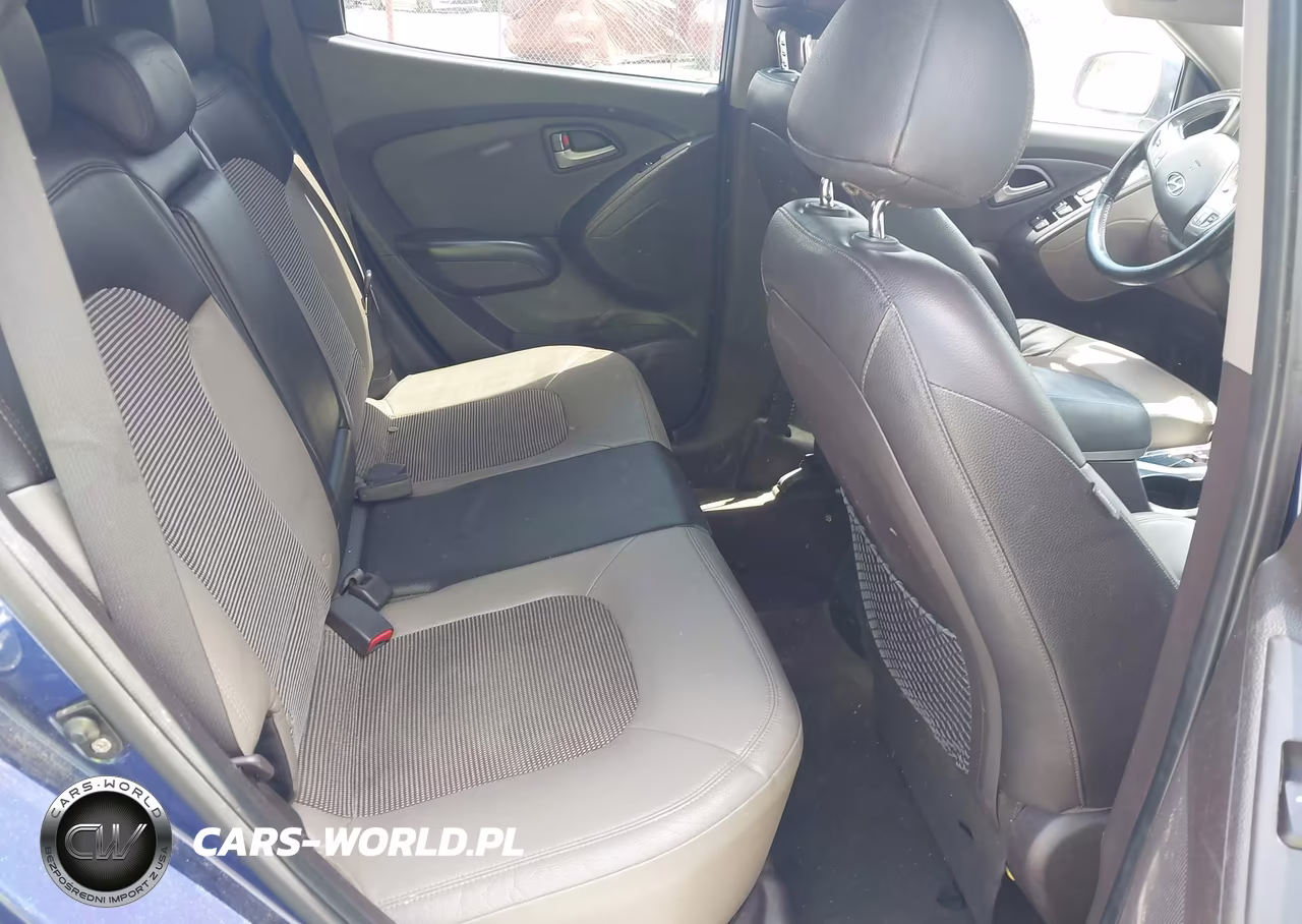 2011 Hyundai Tucson Gls VIN:KM8JU3AC2BU137581 - 8