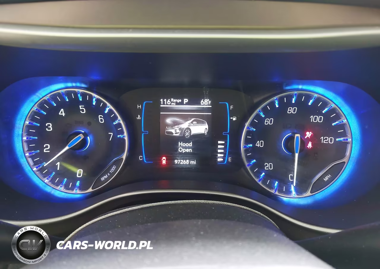 2018 Chrysler Pacifica Touring L VIN:2C4RC1BG6JR290427 - 7