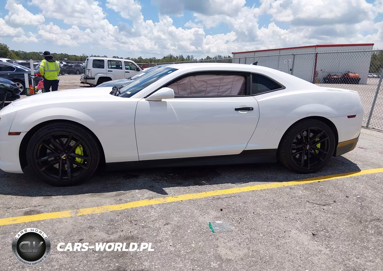 2010 Chevrolet Camaro 2Ss VIN:2G1FK1EJ1A9152252 - 14