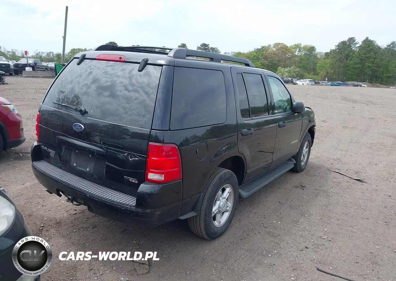 2005 Ford Explorer Xlt-Xlt Sport VIN:1FMZU73E15UB21904 - 4