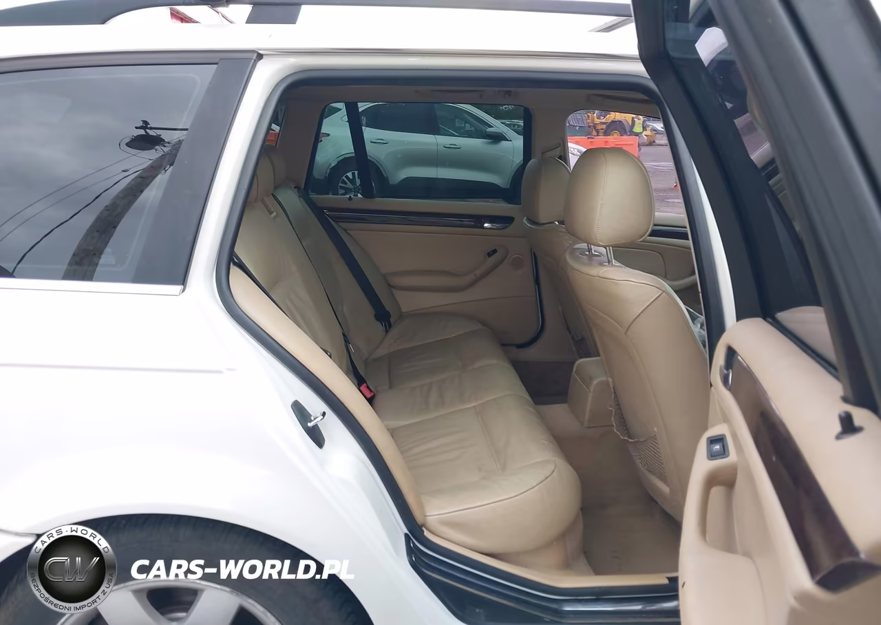 2001 BMW 325I VIN:WBAAW33461EN80052 - 8