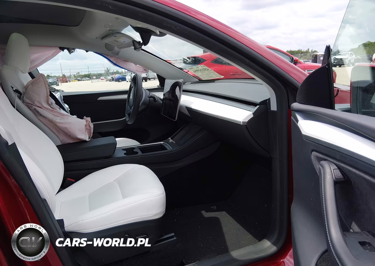 2025 Tesla Model Y Long Range Dual Motor Rear-Wheel Drive VIN:7SAYGDED1SA349206 - 5