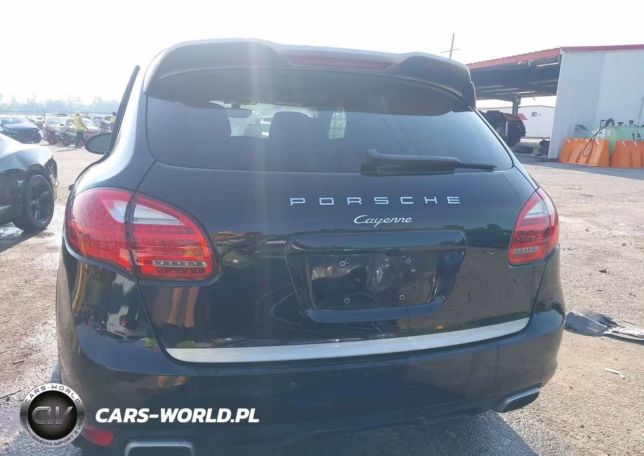 2014 Porsche Cayenne Platinum Edition VIN:WP1AA2A28ELA92024 - 16