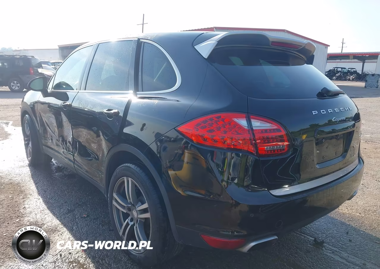2014 Porsche Cayenne Platinum Edition VIN:WP1AA2A28ELA92024 - 3