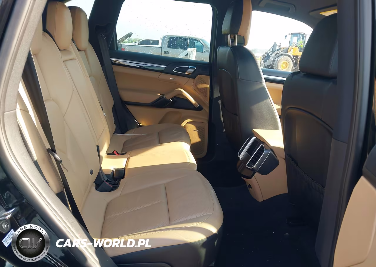 2014 Porsche Cayenne Platinum Edition VIN:WP1AA2A28ELA92024 - 8