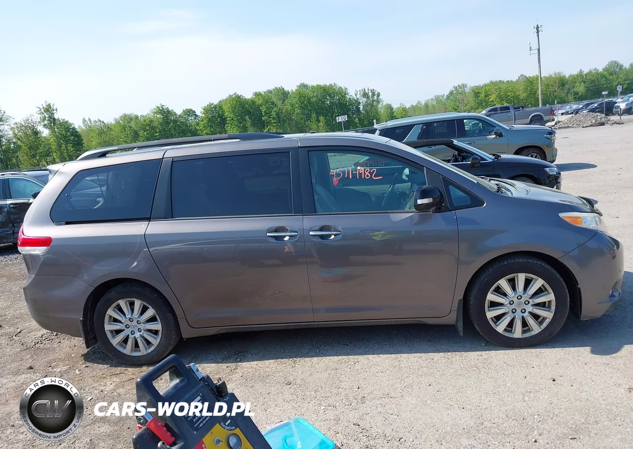 2014 Toyota Sienna Xle 7 Passenger VIN:5TDDK3DC7ES071993 - 13