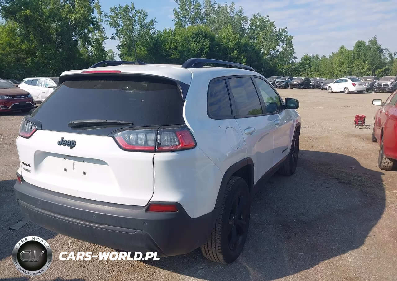2020 Jeep Cherokee Altitude 4X4 VIN:1C4PJMLB9LD529394 - 4