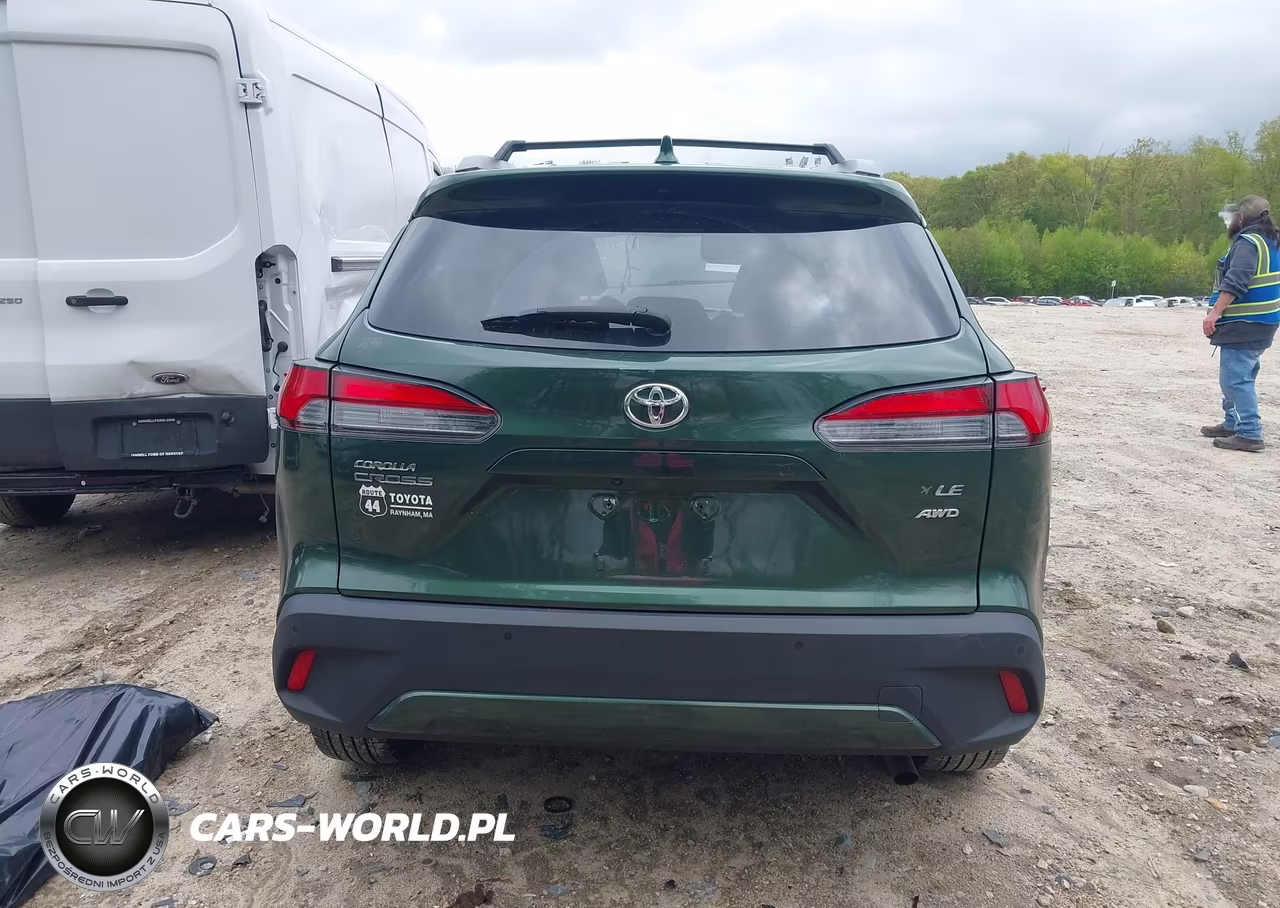 2022 Toyota Corolla Cross Xle VIN:7MUDAABG1NV014479 - 15