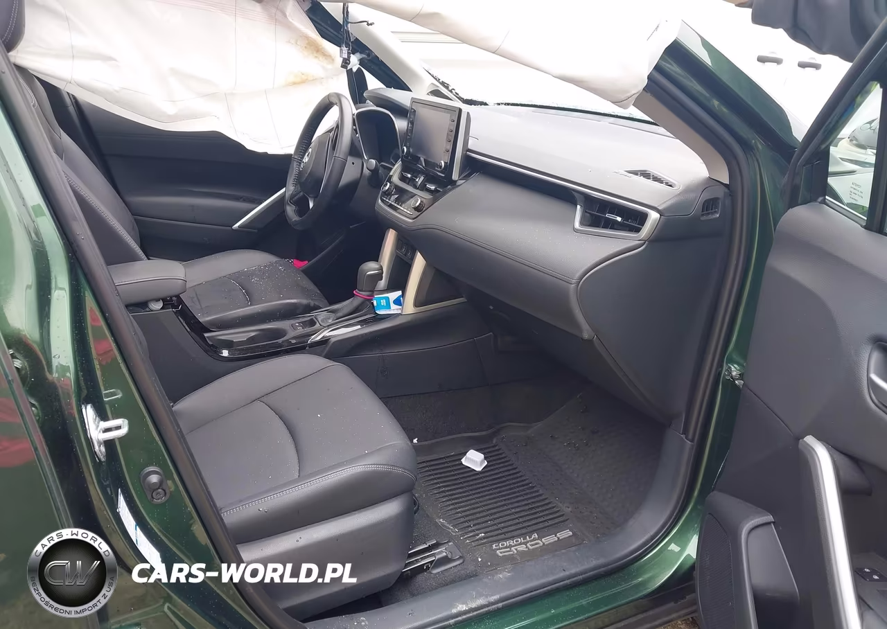 2022 Toyota Corolla Cross Xle VIN:7MUDAABG1NV014479 - 5