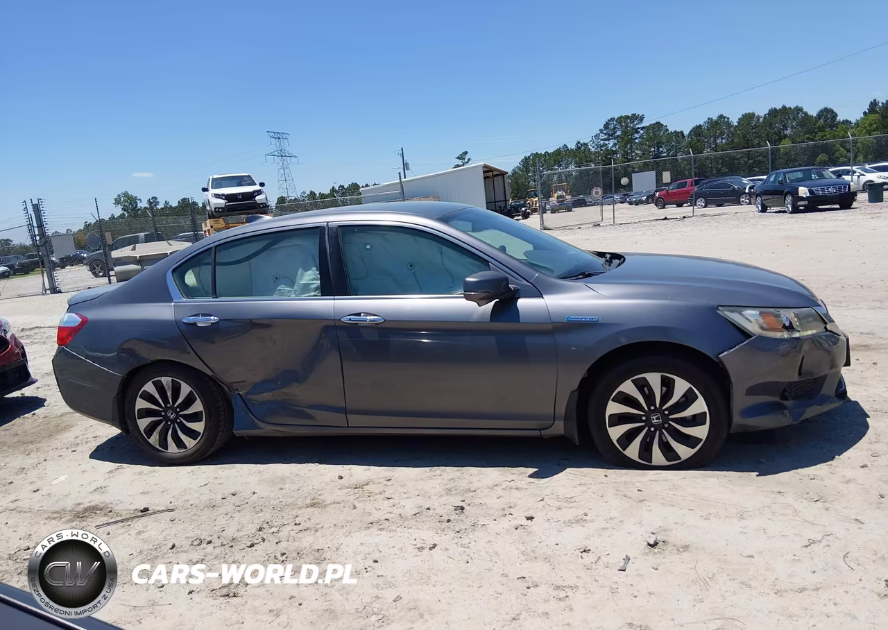 2014 Honda Accord Hybrid VIN:1HGCR6F30EA003913 - 13