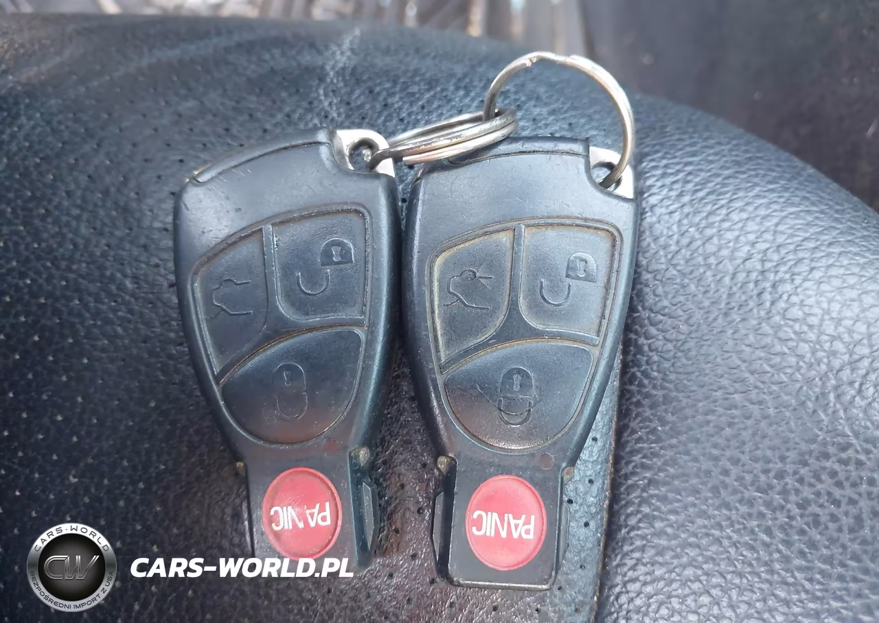 2006 Mercedes-Benz C-Class Sport VIN:WDBRF52H66F793881 - 11
