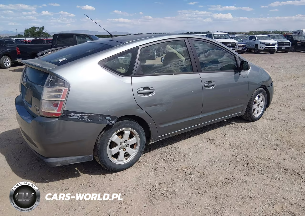 2005 Toyota Prius VIN:JTDKB20U553056880 - 4