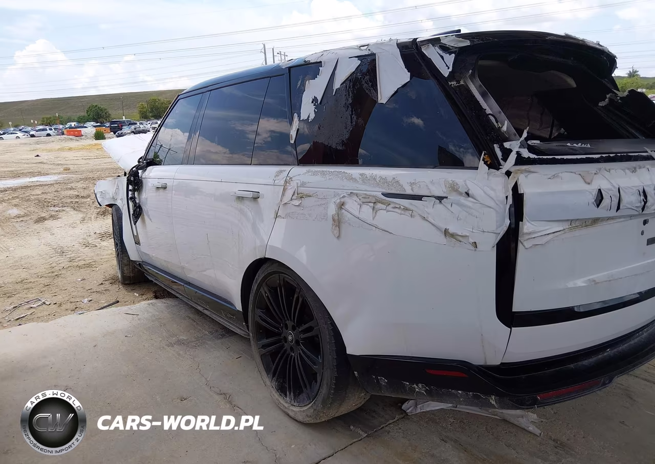 2023 Land Rover Range Rover VIN:SALK1BE73PA009716 - 13