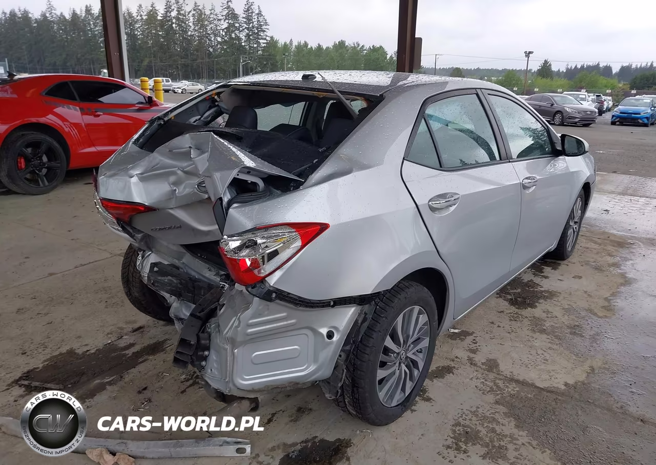 2017 Toyota Corolla Xle VIN:2T1BURHE8HC805201 - 4
