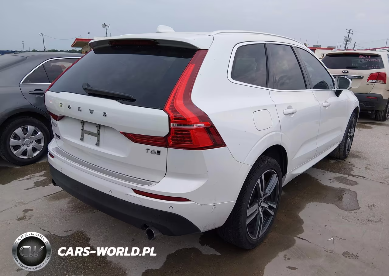 2018 Volvo Xc60 T6 Momentum VIN:YV4A22RK3J1041147 - 4