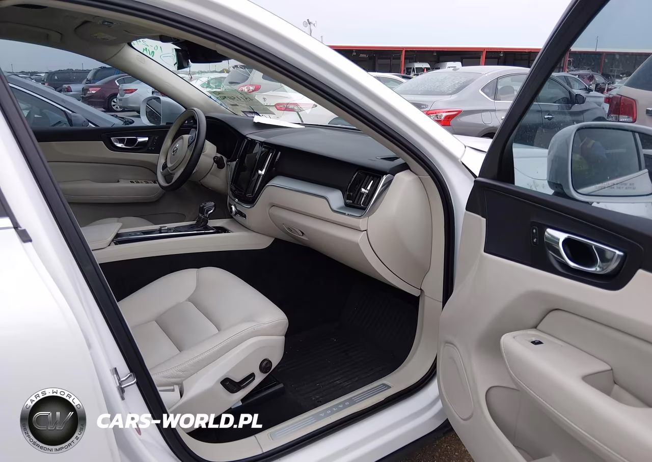 2018 Volvo Xc60 T6 Momentum VIN:YV4A22RK3J1041147 - 5