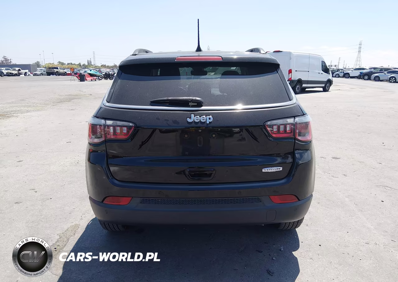 2018 Jeep Compass Latitude Fwd VIN:3C4NJCBBXJT293123 - 16