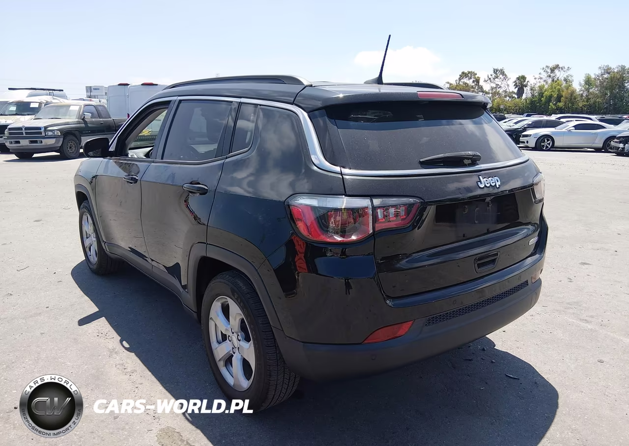 2018 Jeep Compass Latitude Fwd VIN:3C4NJCBBXJT293123 - 3