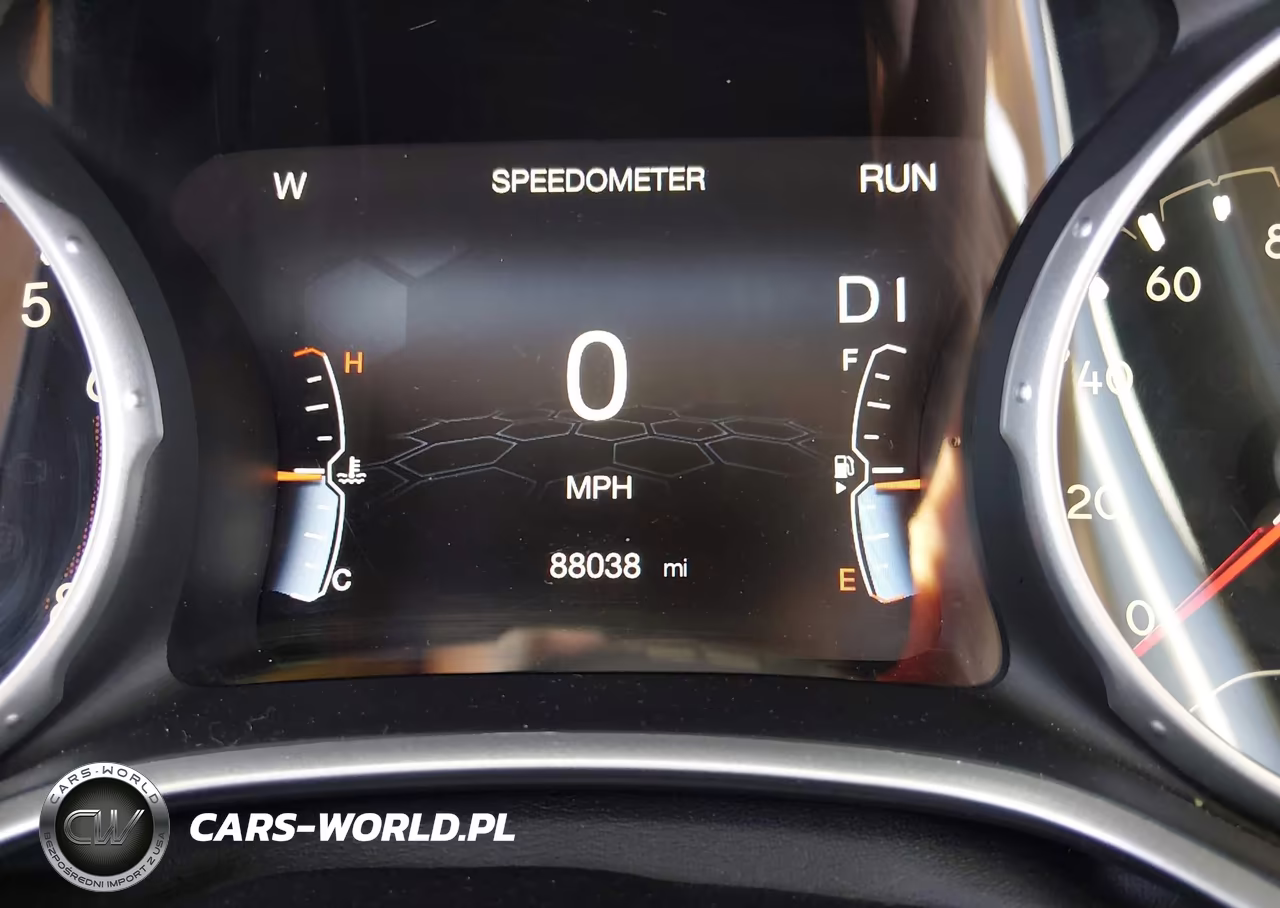 2018 Jeep Compass Latitude Fwd VIN:3C4NJCBB4JT293103 - 15