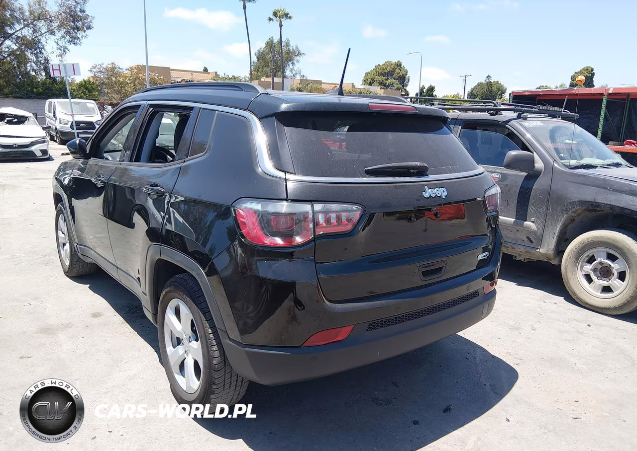 2018 Jeep Compass Latitude Fwd VIN:3C4NJCBB4JT293103 - 3