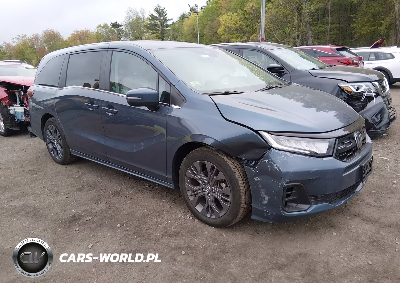 2025 Honda Odyssey Touring – zdjęcie 1 z 16