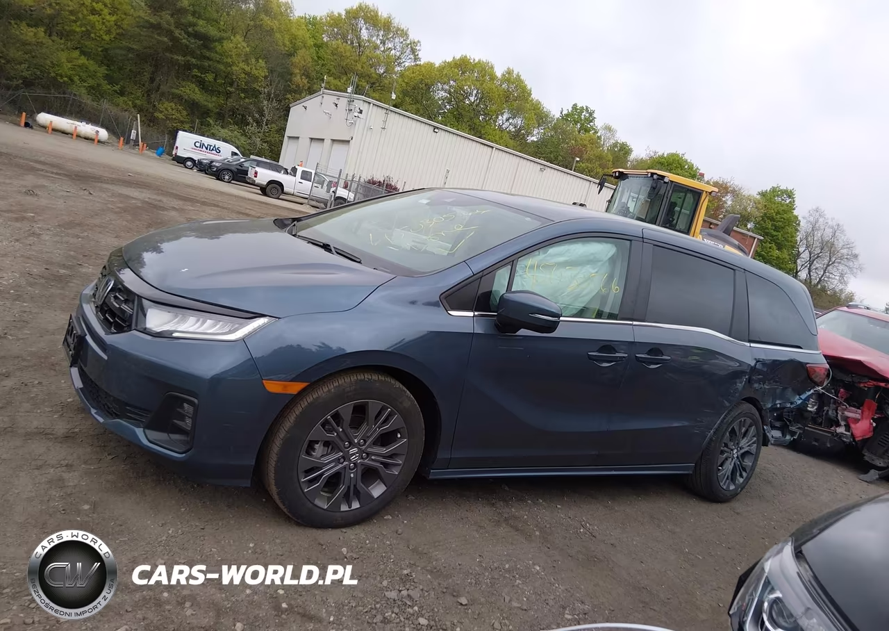 2025 Honda Odyssey Touring VIN:5FNRL6H89SB007304 - 14