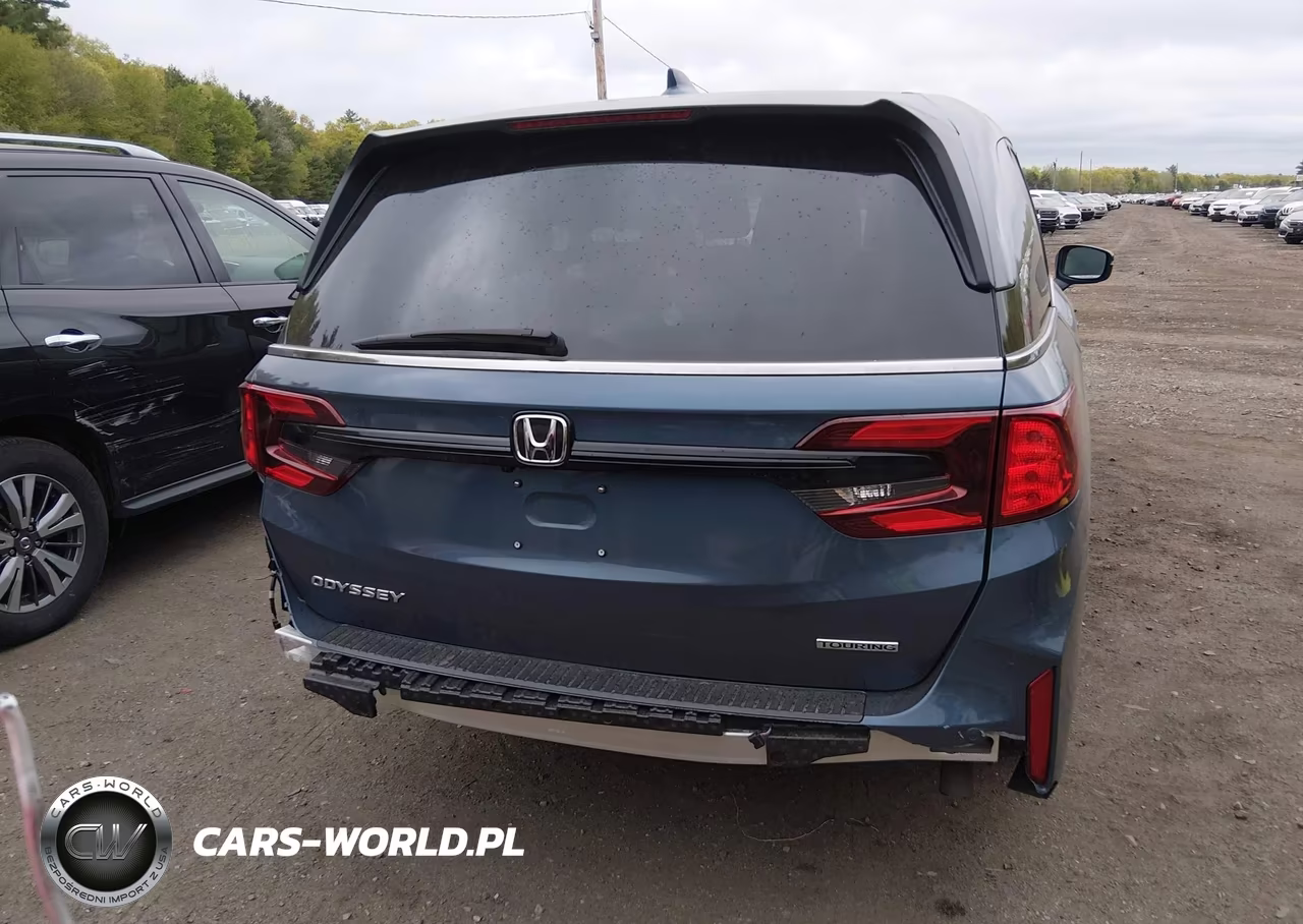 2025 Honda Odyssey Touring VIN:5FNRL6H89SB007304 - 16