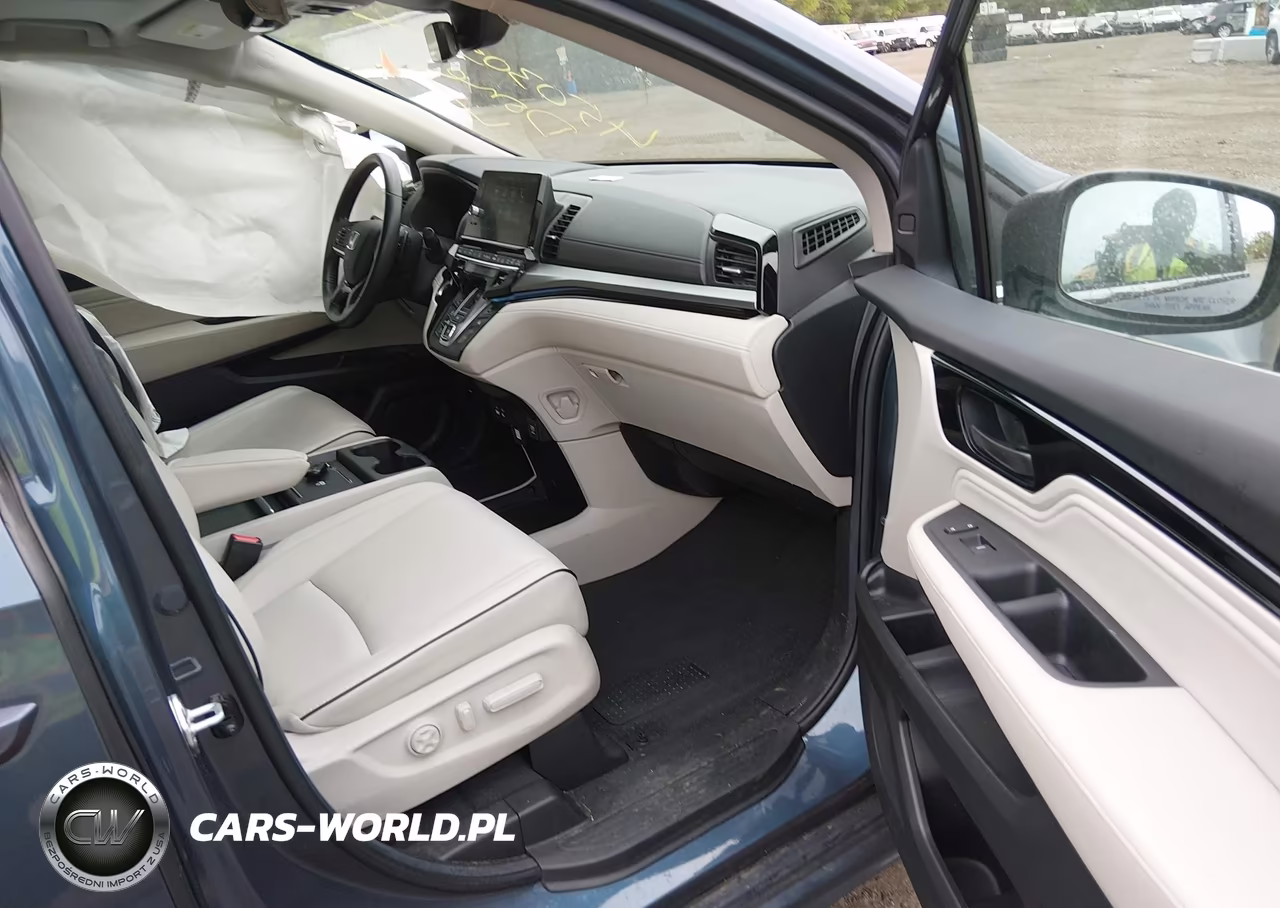 2025 Honda Odyssey Touring VIN:5FNRL6H89SB007304 - 5