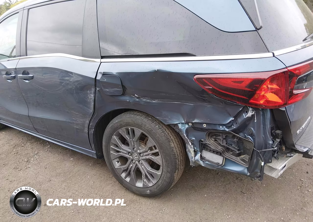 2025 Honda Odyssey Touring VIN:5FNRL6H89SB007304 - 6