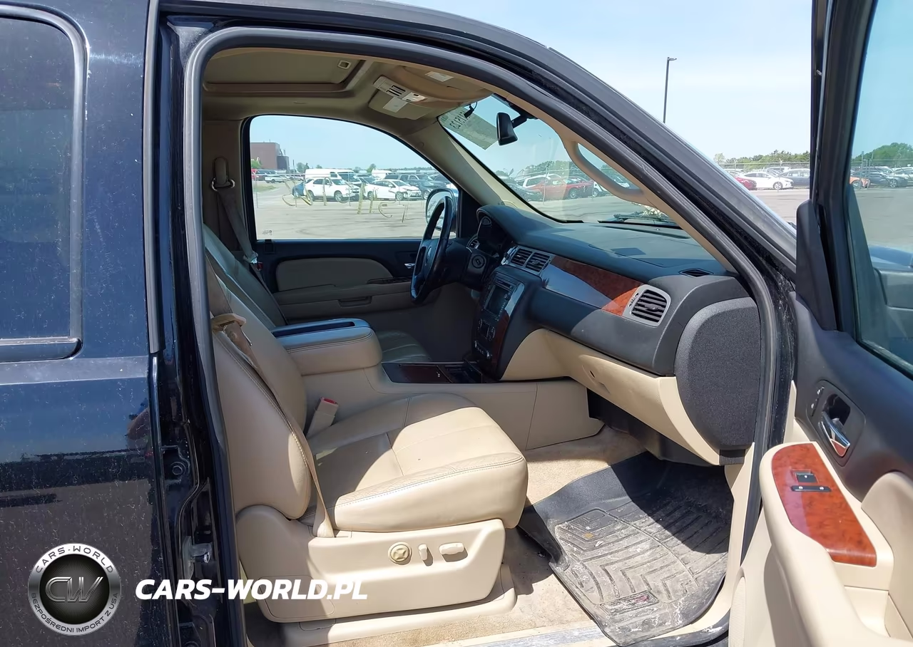 2008 Chevrolet Suburban 1500 Ltz VIN:3GNFK16398G199396 - 5