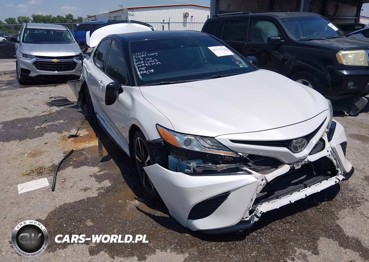 2020 Toyota Camry Xse – zdjęcie 1 z 16
