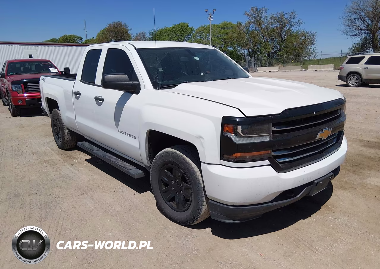 Główne zdjęcie 2017 Chevrolet Silverado 1500 Silverado Custom