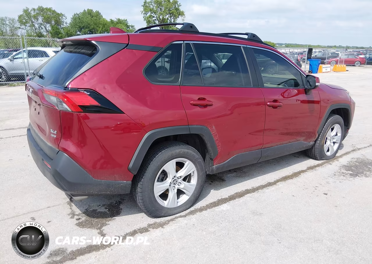 2019 Toyota Rav4 Xle VIN:JTMP1RFV1KD015900 - 4
