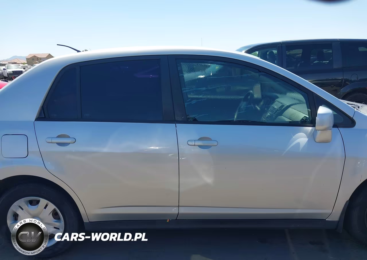 2011 Nissan Versa 1.8S VIN:3N1BC1AP8BL458900 - 14