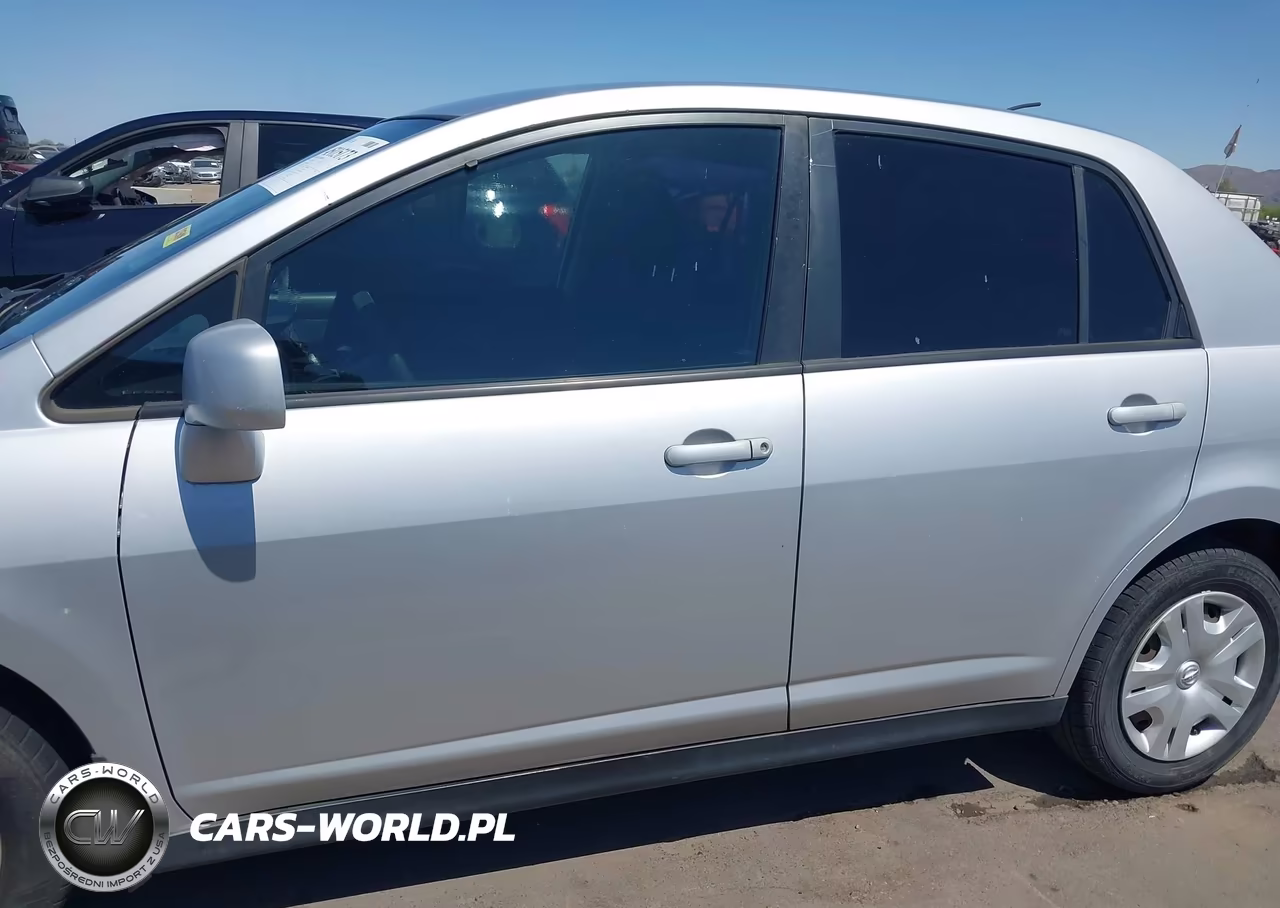2011 Nissan Versa 1.8S VIN:3N1BC1AP8BL458900 - 15