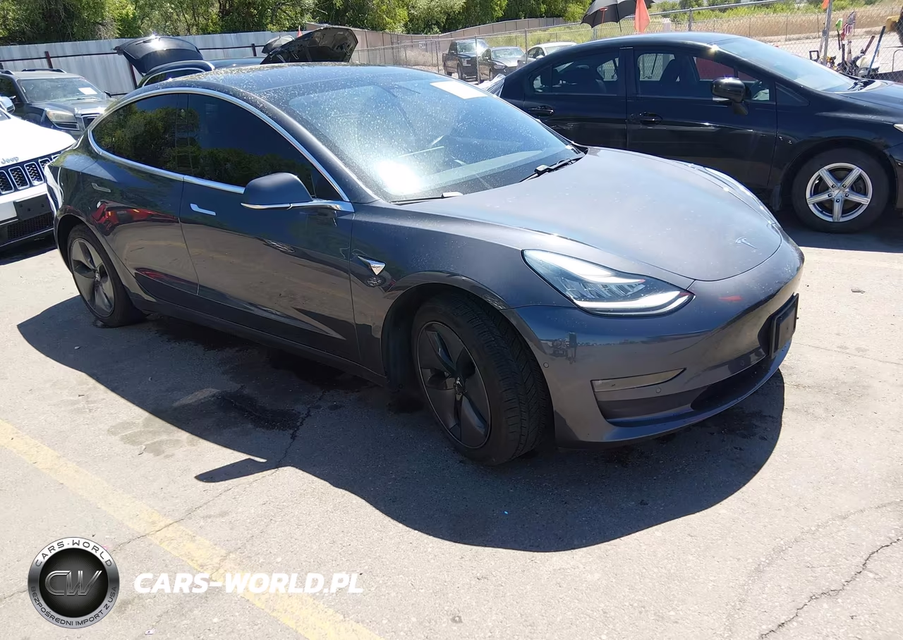 2018 Tesla Model 3 Long Range-Performance – zdjęcie 1 z 16