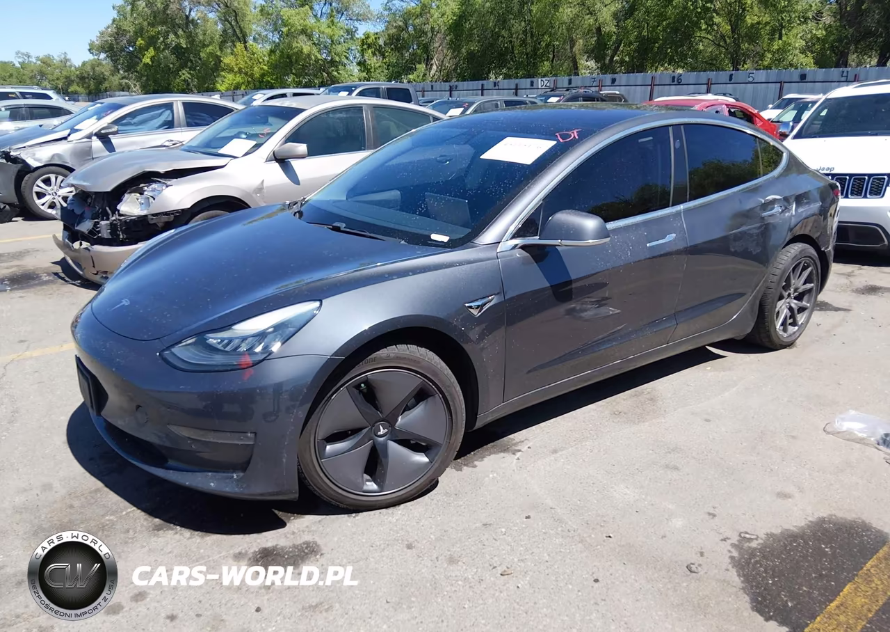 2018 Tesla Model 3 Long Range-Performance VIN:5YJ3E1EB5JF119647 - 2