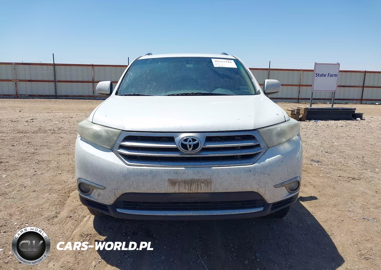 2012 Toyota Highlander Base V6 VIN:5TDZK3EHXCS070477 - 12