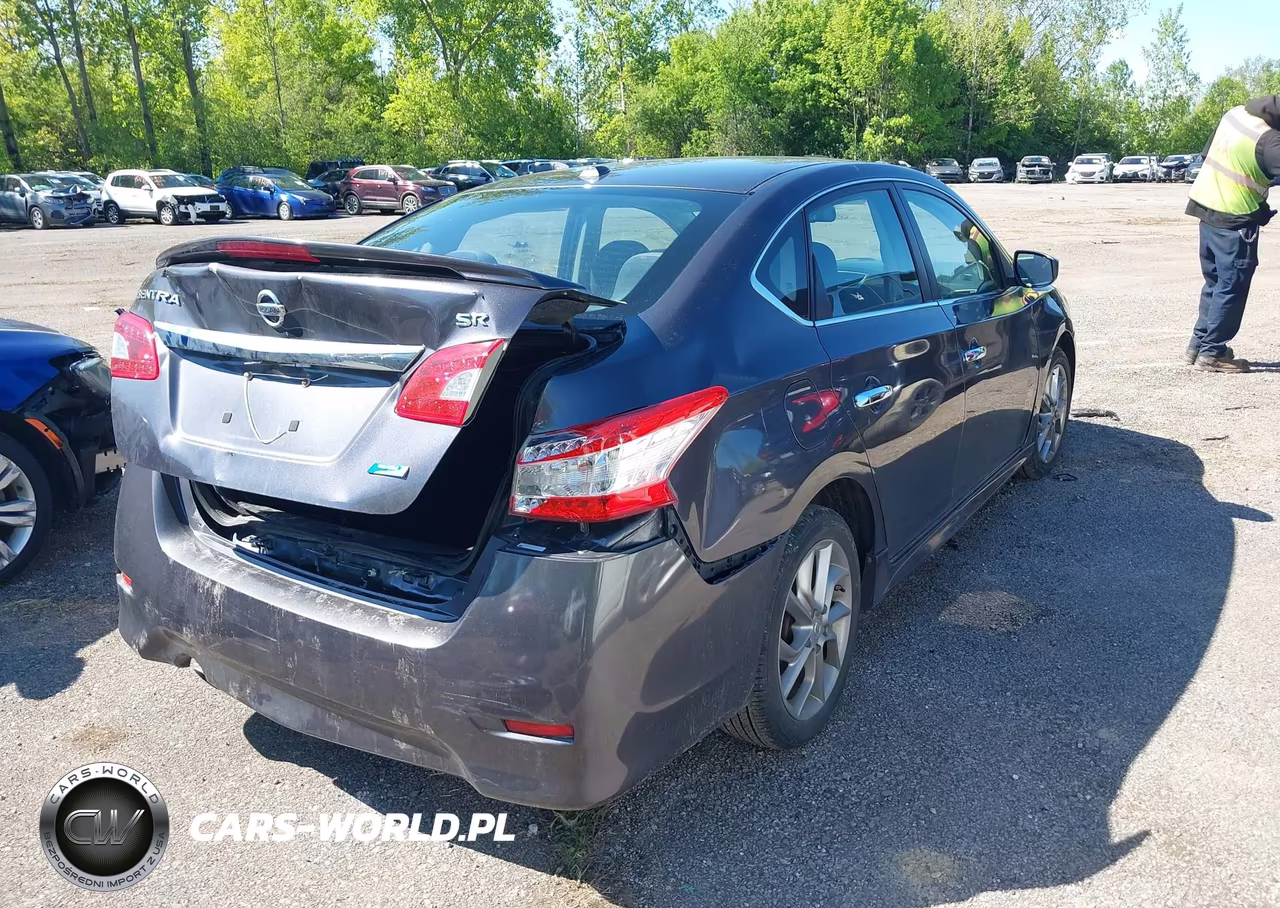 2013 Nissan Sentra Sr VIN:3N1AB7AP9DL715034 - 4