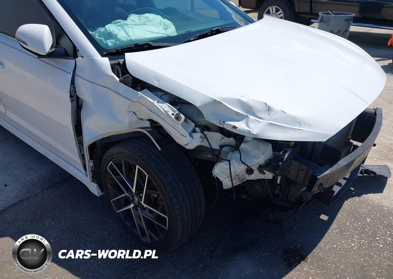 2019 Hyundai Elantra Sport VIN:KMHD04LB1KU832394 - 6