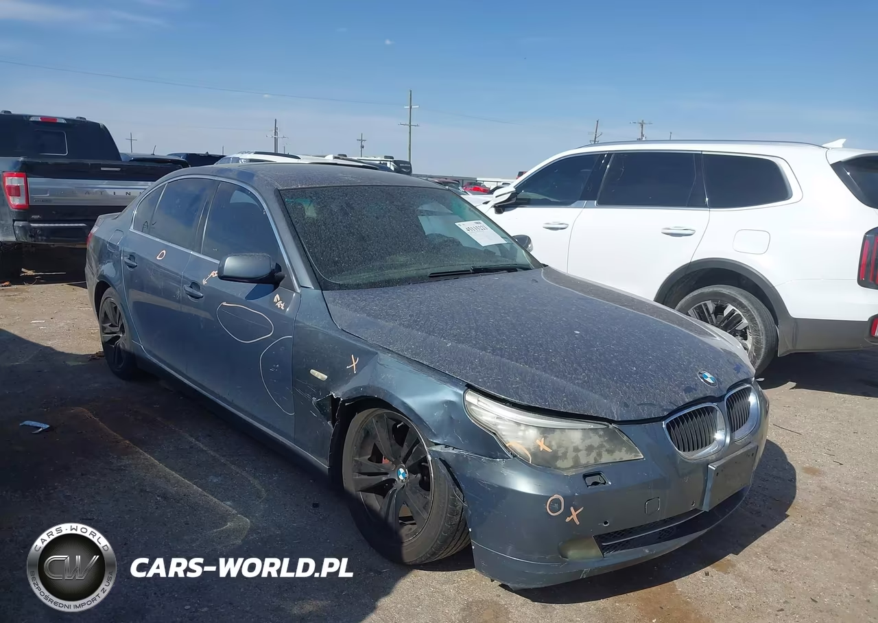2010 BMW 528I
