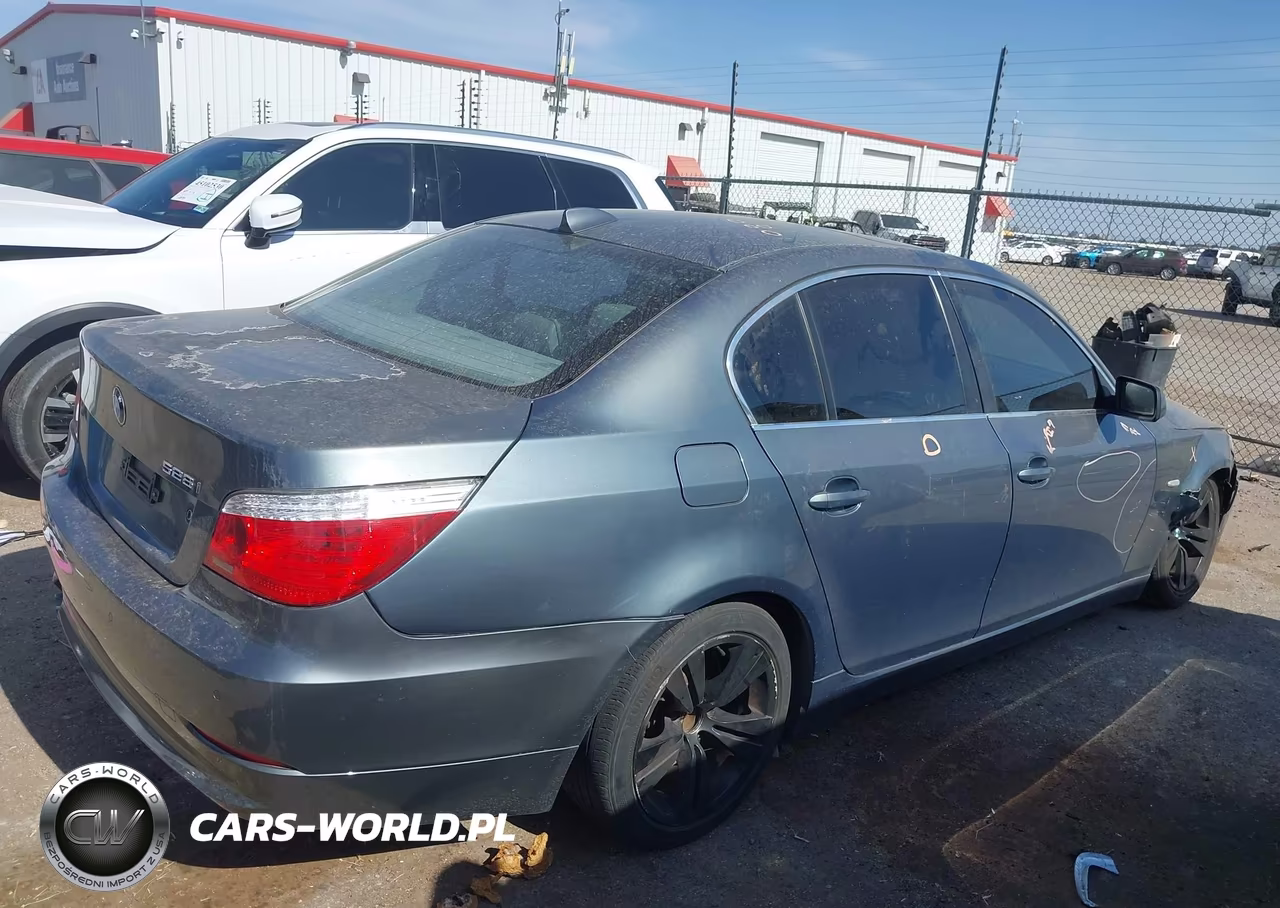 2010 BMW 528I VIN:WBANU5C50AC129433 - 4