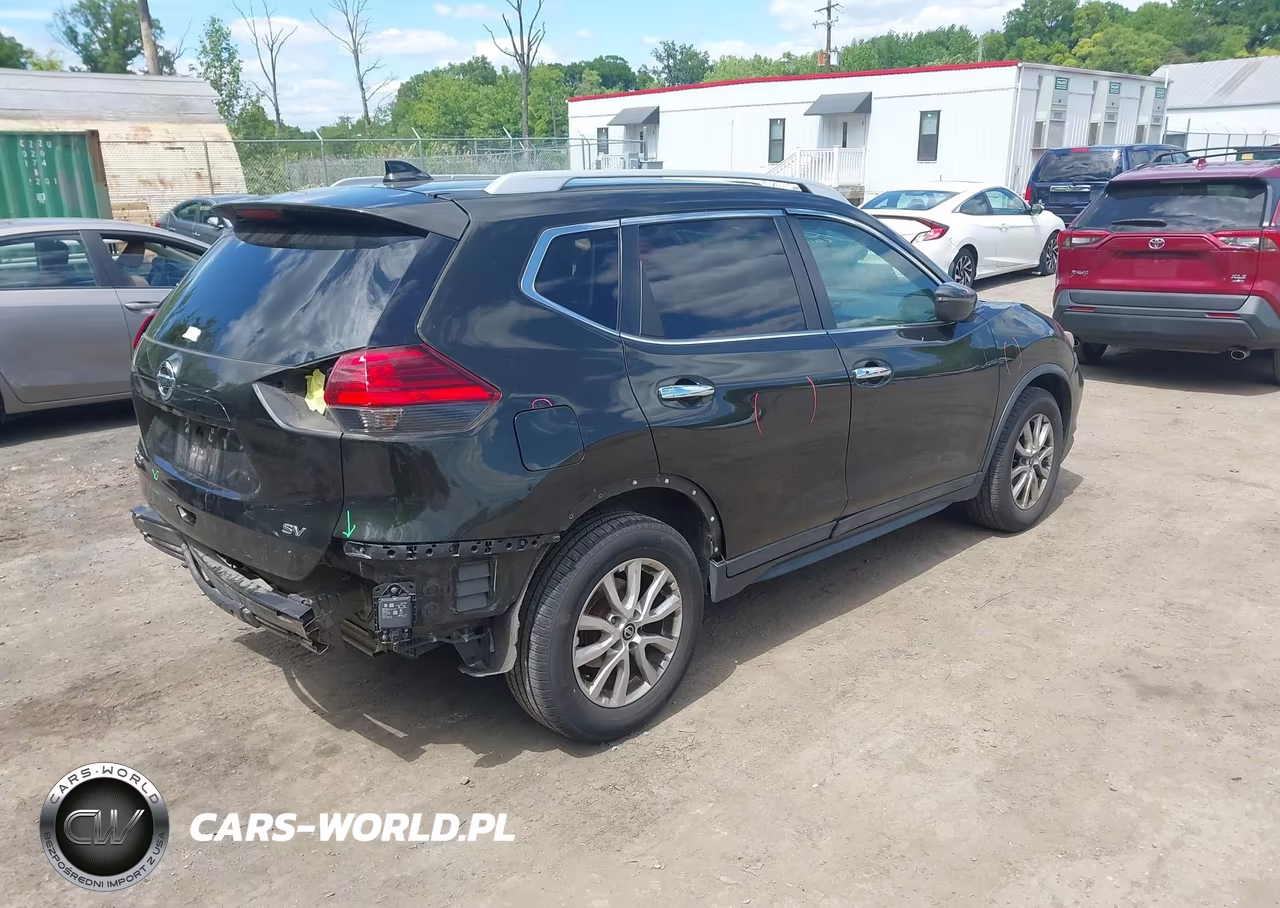 2017 Nissan Rogue Sv VIN:5N1AT2MT5HC858128 - 4